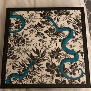 Gucci snake box 9.5x9.5